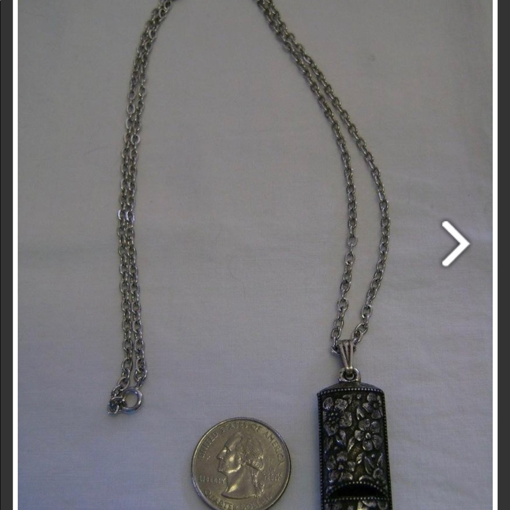 BEAUTIFUL VINTAGE 1970'S AVON SILVER TONE